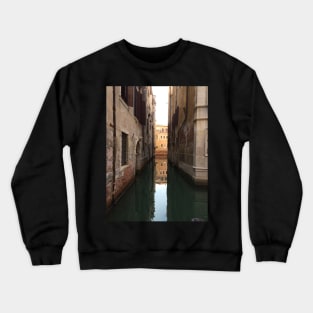 Venice, Italy canal, Venezia, Italia Crewneck Sweatshirt